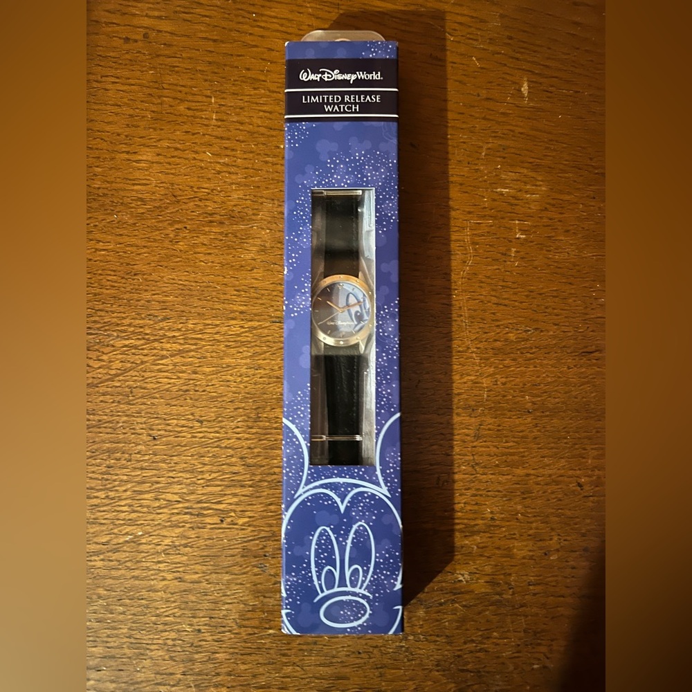 Walt Disney World Limited Release Blue Mickey Mouse Watch-New